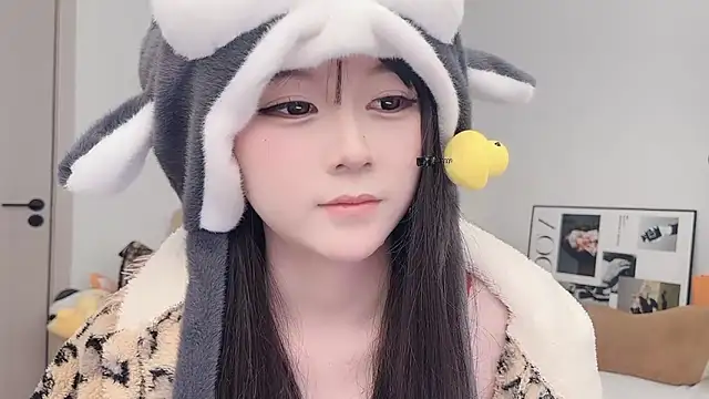 lnua-lnua's cam snapshot