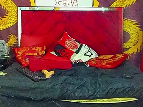 Latin_bigbutt's cam snapshot