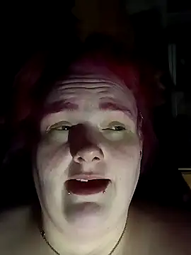 PainPrincess929 live sex cam