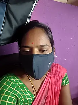 Tamil_Hot_Divya live sex cam