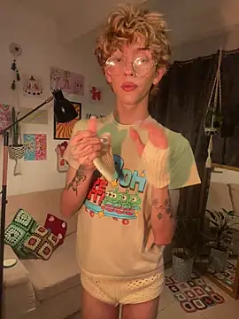 lyamthommpson live sex cam