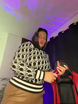 carol_latina13 live sex cam