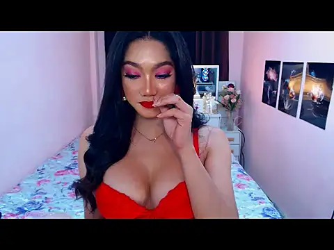UrScreenGoddess live sex cam
