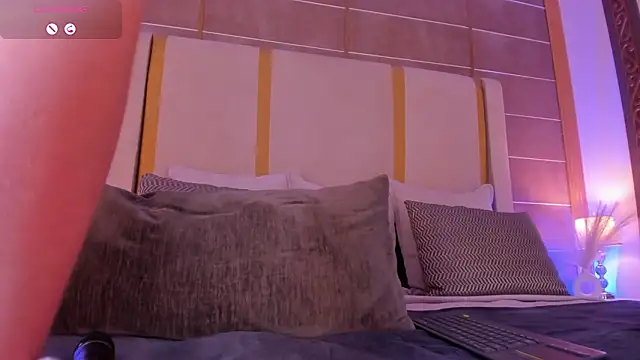 AbigailCarter's cam snapshot