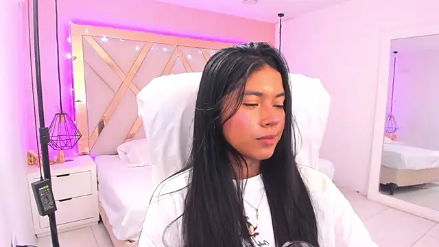 samantaa_shy live sex cam