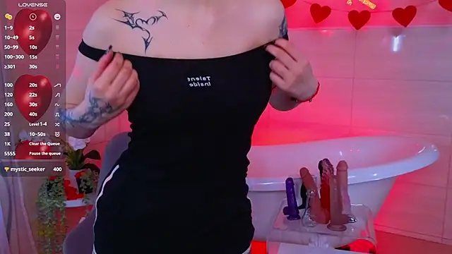 WICKEDEMBER's cam snapshot