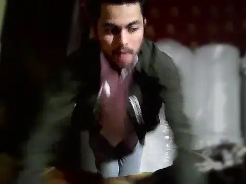 Stubborndesiboy live sex cam