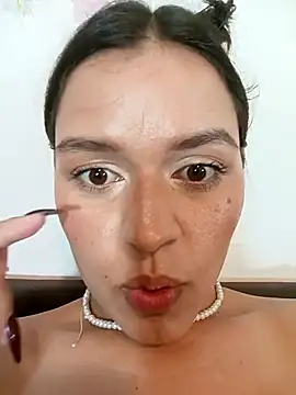 Danni_shy live sex cam