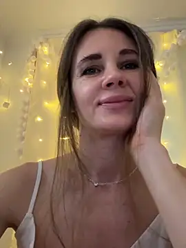 LucieMack's cam snapshot