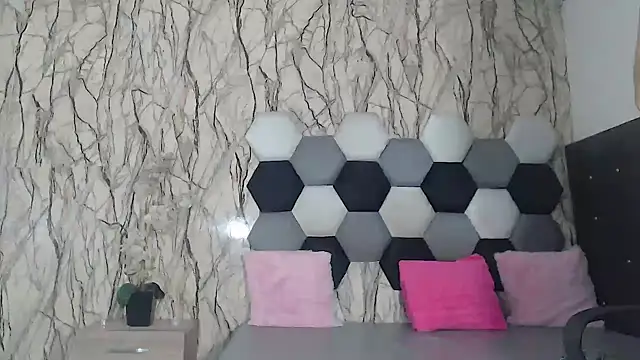 AntonellaBlanc live sex cam