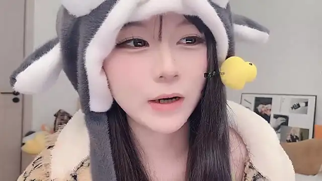 lnua-lnua live sex cam