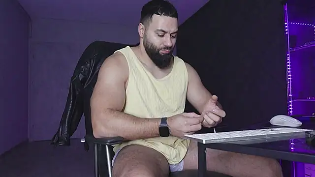 mattmasterss live sex cam