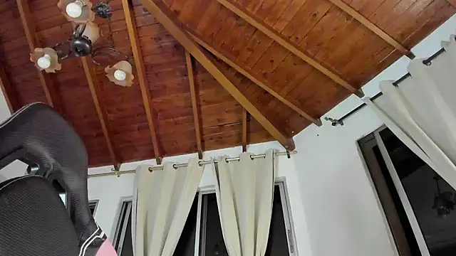 IsaFontanna live sex cam