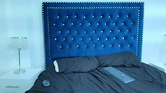 Cristal_and_luke live sex cam