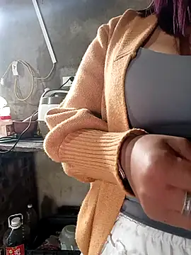 Melylyna's cam snapshot