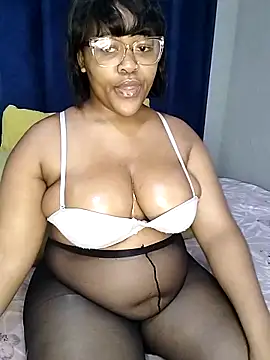 SweetJuicyPussy97's cam snapshot