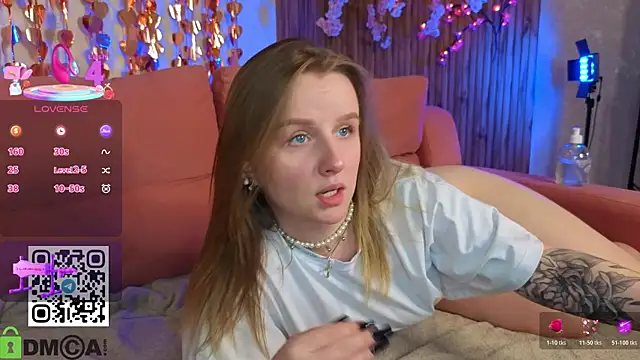 Rina_Panic's cam snapshot