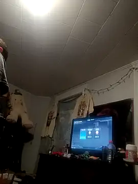 ChuckyyDee's cam snapshot