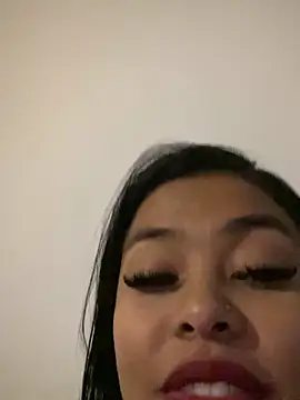 PUSHYLATE's cam snapshot