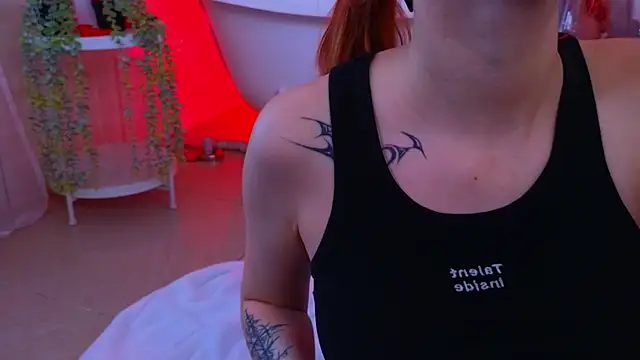 WICKEDEMBER's cam snapshot