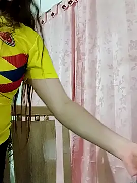 Rouse_hot_'s cam snapshot