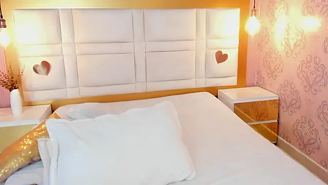 luna_hot_ass's cam snapshot