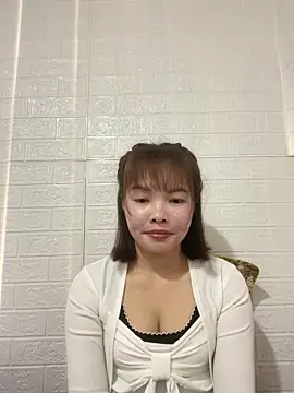 Night_owl111's cam snapshot