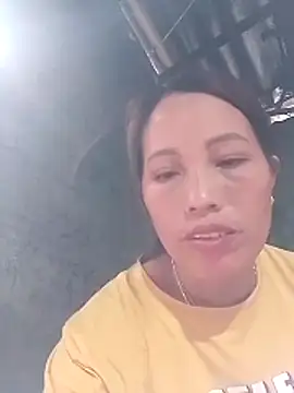 Gummiesu's cam snapshot