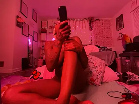 VixenCapri's cam snapshot