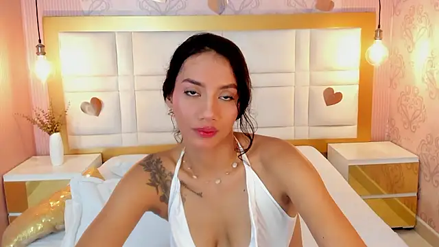 luna_hot_ass's cam snapshot