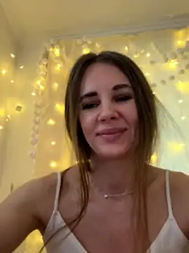 LucieMack's cam snapshot