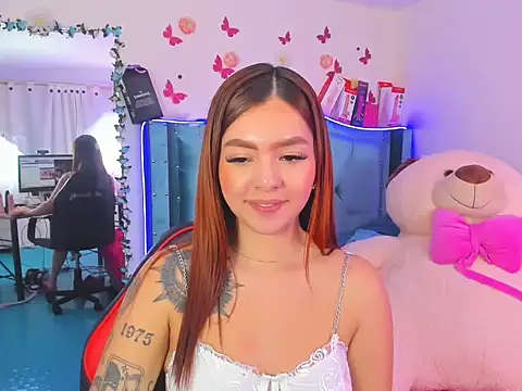 Aurora_sky9's cam snapshot