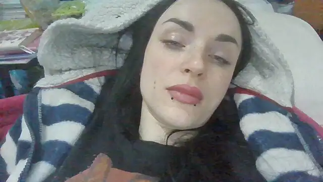 Trinsy_Love's cam snapshot