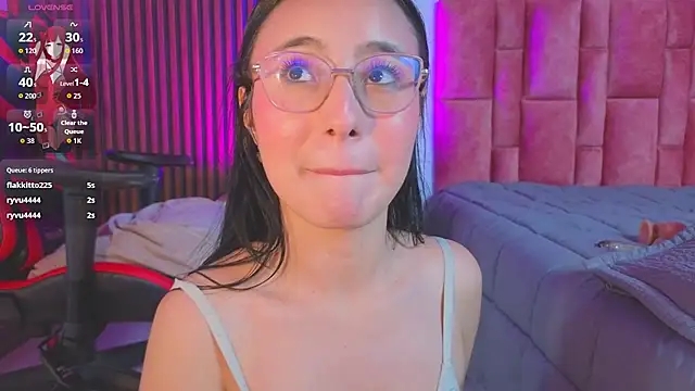 emily_vermont's cam snapshot