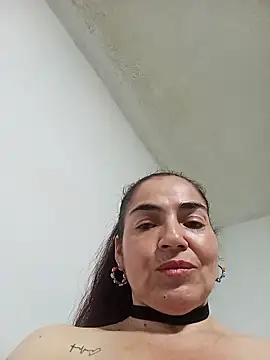 MaryRoze_'s cam snapshot