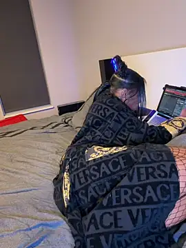 Aquafinadream's cam snapshot