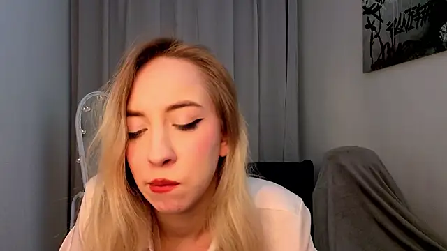 IsabelleBliz's cam snapshot