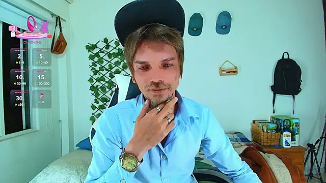 Gold_Loyal77's cam snapshot