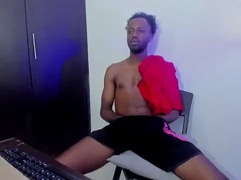 BenhtenBlack25's cam snapshot