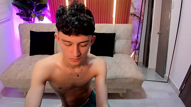 Patrick_Howland_'s cam snapshot