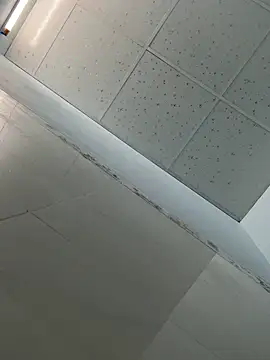 Nabi_squirt live sex cam