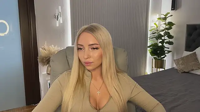 OhMyEmma's cam snapshot