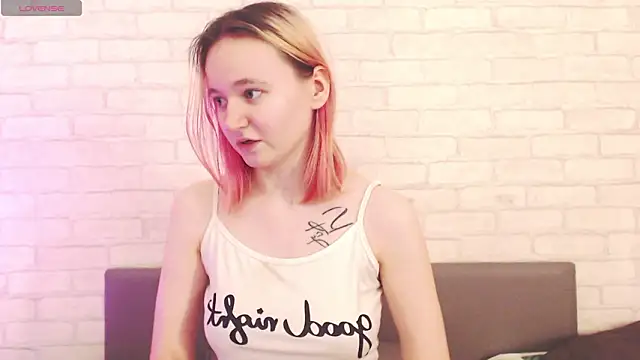 Ericha_Stone's cam snapshot