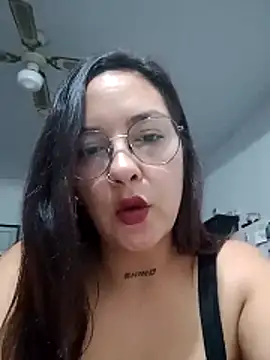 kuramaqueen's cam snapshot