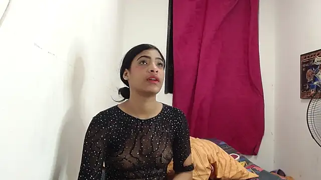 Goddess_explosive777's cam snapshot