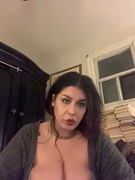 holyeroticss live sex cam