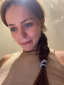 AngelinaTeller live sex cam