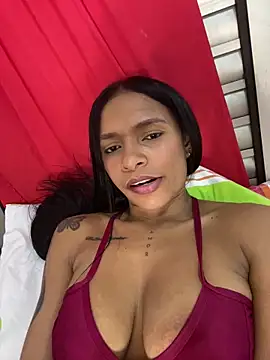 Luna025's cam snapshot