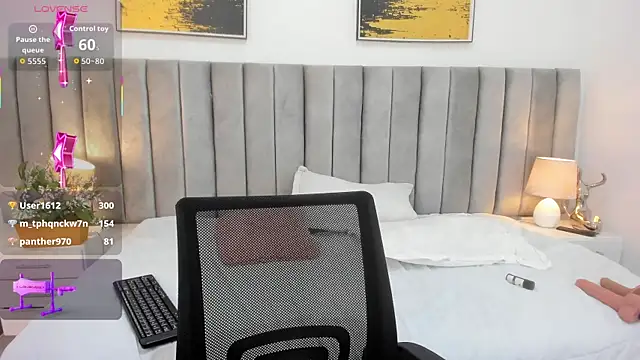 kareena_basu's cam snapshot