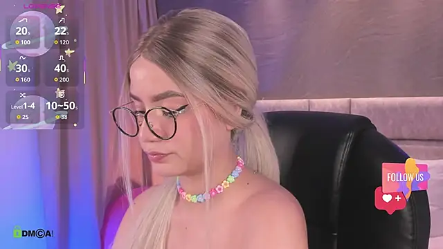 Arinextdoor's cam snapshot